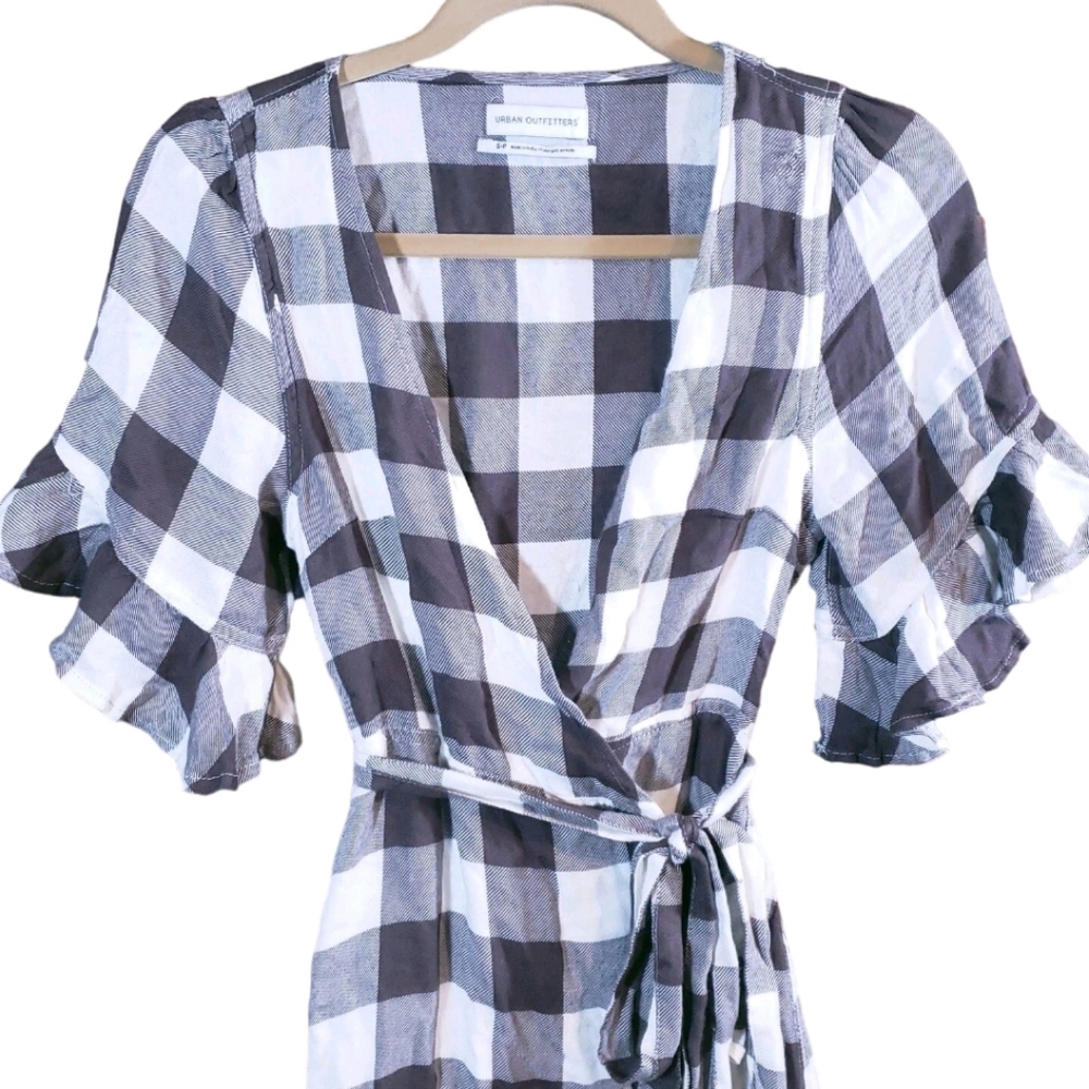Urban Outfitters Frankie Buffalo Plaid Ruffled Wrap Dress Cottagecore Women's S - Picture 5 of 10